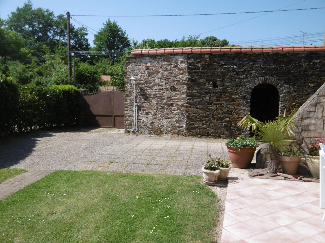 Au Clos De Launay Chambres D'Hotes Le Cellier Luaran gambar