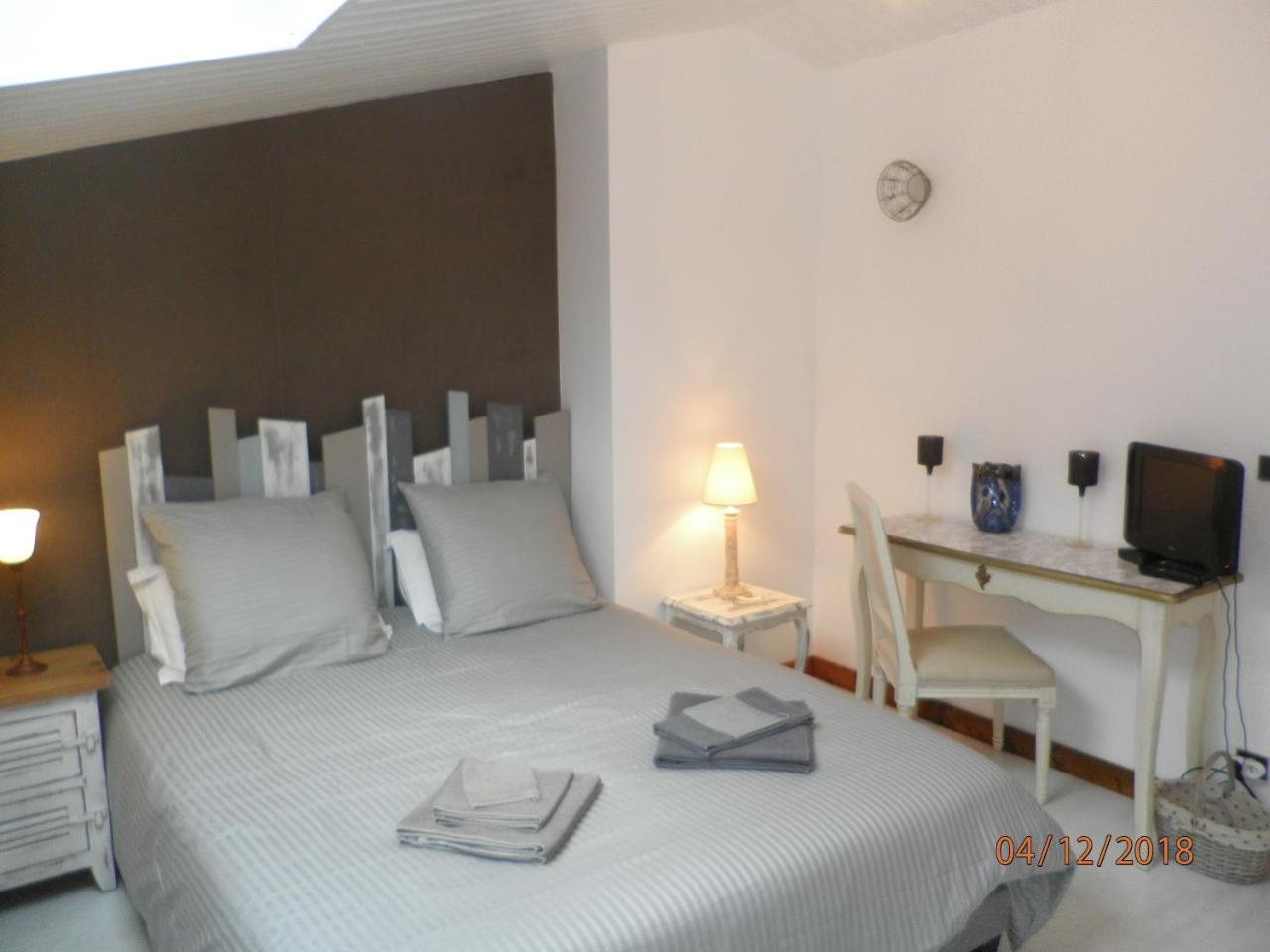 Au Clos De Launay Chambres D'Hotes Le Cellier Luaran gambar